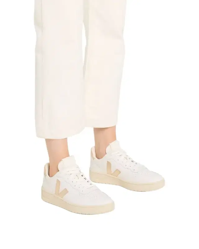 V-10 Bicolor Leather Low-Top Sneakers