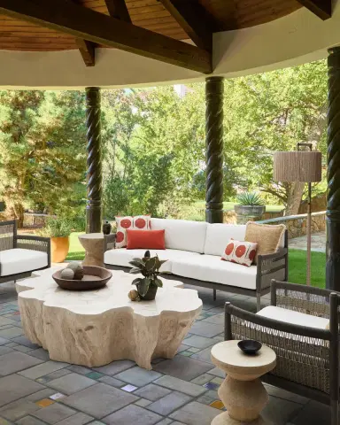 Exclusive Geo Outdoor Garden Seat | Thumbnail 4