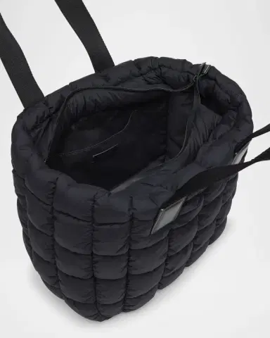 Moncler Caradoc Quilted Tote Bag | Thumbnail 4 Moncler Caradoc Quilted Tote Bag | Thumbnail 4