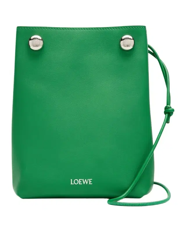 Pebble Pouch Bucket Bag in Calf Leather