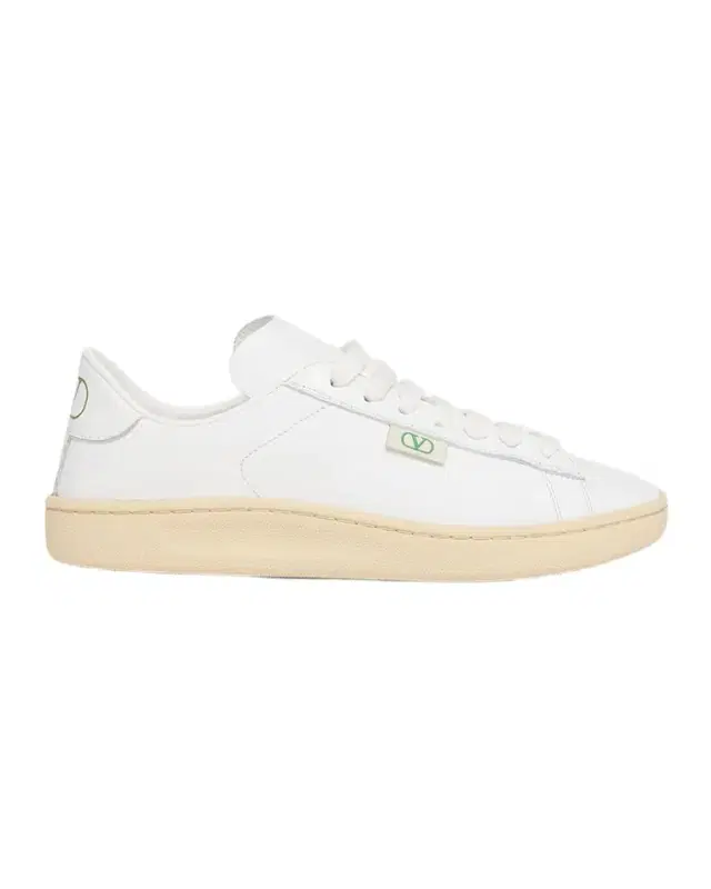 Royco Leather VLogo Low-Top Sneakers
