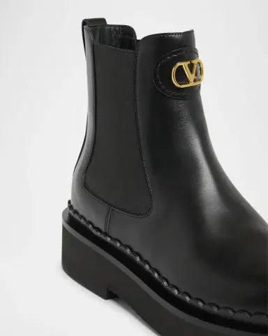 Valentino Garavani VLogo Signature Leather Beatle Chelsea Boots | Thumbnail 3 Valentino Garavani VLogo Signature Leather Beatle Chelsea Boots | Thumbnail 3