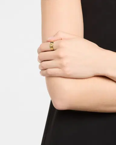 Jennifer Meyer Tapered Hammered Ring | Thumbnail 2
