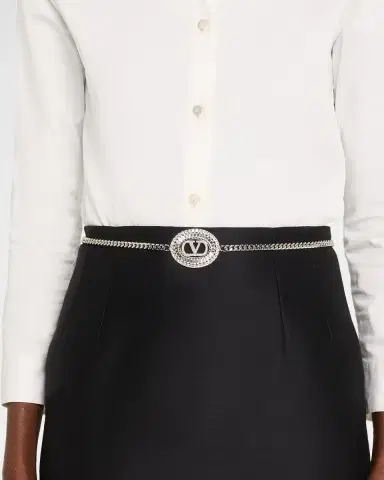 Valentino Garavani Crystal VLogo Signature Chain Belt | Thumbnail 2