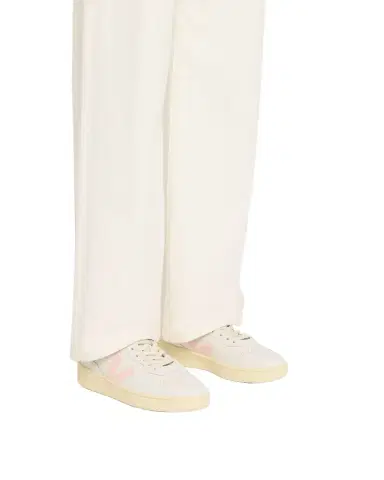 VEJA V-90 Bicolor Low-Top Sneakers | Thumbnail 1 VEJA V-90 Bicolor Low-Top Sneakers | Thumbnail 1