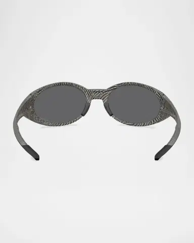 Oakley Men's OO9438 Round Sunglasses | Thumbnail 2