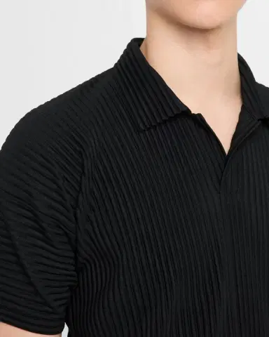 Homme Plissé Issey Miyake Men 's Pleated Johnny Collar Polo Shirt | Thumbnail 4 Homme Plissé Issey Miyake Men 's Pleated Johnny Collar Polo Shirt | Thumbnail 4