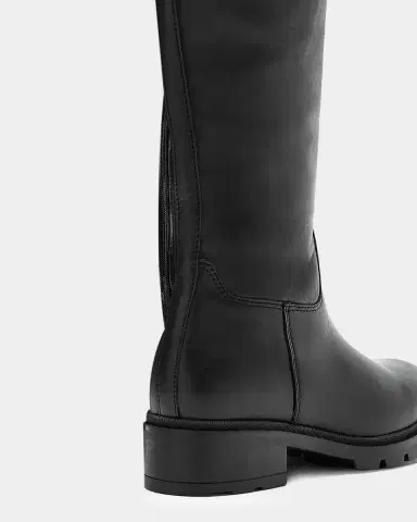 La Canadienne Scottie Leather Lug-Sole Knee-High Boots | Thumbnail 4 La Canadienne Scottie Leather Lug-Sole Knee-High Boots | Thumbnail 4