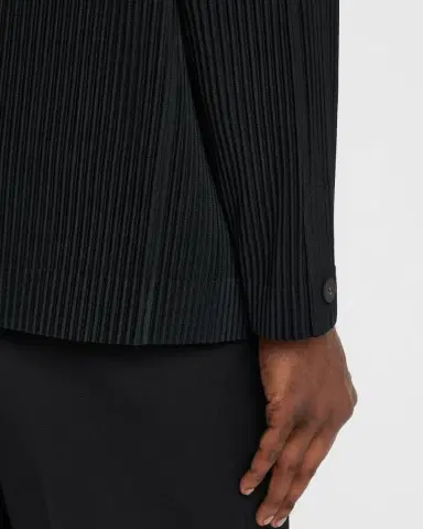 Homme Plissé Issey Miyake Men's Pleated Single-Breasted Sport Coat | Thumbnail 6