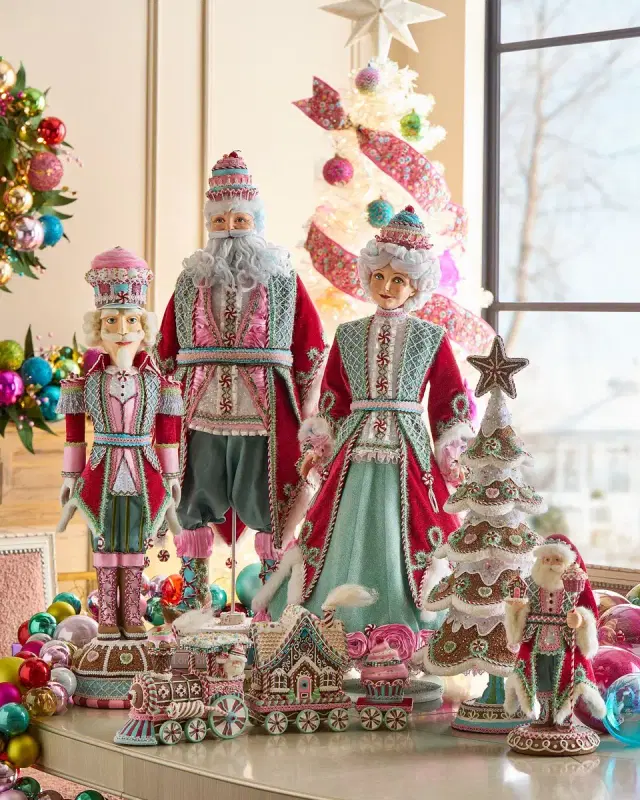 Sergeant Sugar Tabletop Nutcracker