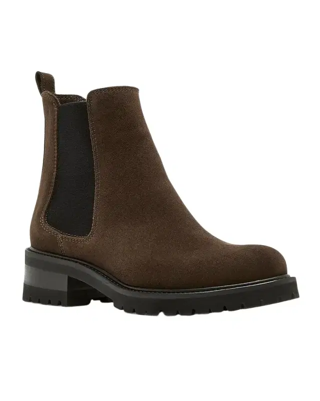 La Canadienne Cye Suede Chelsea Booties