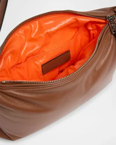 Moncler Vetta Leather Shoulder Bag | Thumbnail 4