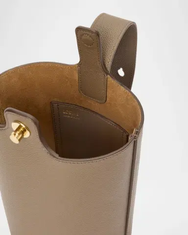 Loewe Pebble Mini Bucket Bag in Grain Leather | Thumbnail 3 Loewe Pebble Mini Bucket Bag in Grain Leather | Thumbnail 3