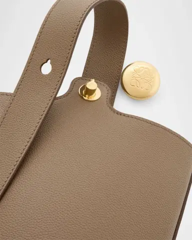 Loewe Pebble Mini Bucket Bag in Grain Leather | Thumbnail 5 Loewe Pebble Mini Bucket Bag in Grain Leather | Thumbnail 5