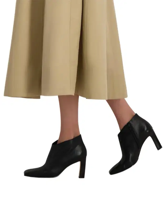Garden Leather Ankle Booties