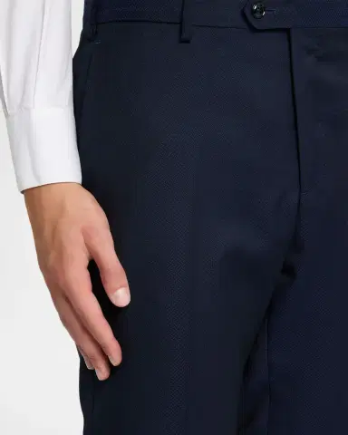 Giorgio Armani Men's Wool and Viscose Textured Two-Piece Suit | Thumbnail 10