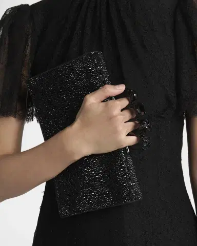 Alexander McQueen Knuckle Flat Crystal Clutch Pouch Bag | Thumbnail 2
