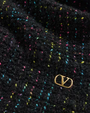Valentino Garavani VLogo Signature Cashmere and Wool Jacquard Scarf | Thumbnail 3 Valentino Garavani VLogo Signature Cashmere and Wool Jacquard Scarf | Thumbnail 3