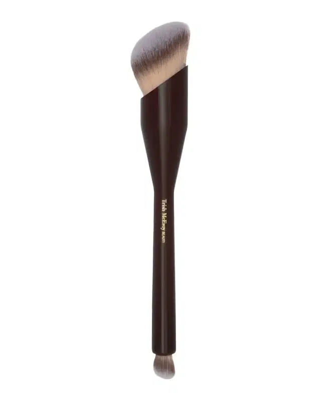 Trish McEvoy Va Va Voom Tapered Brush