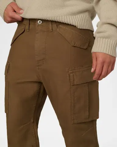Joe's Jeans Men's Montgomery Straight-Leg Cargo Pants | Thumbnail 5