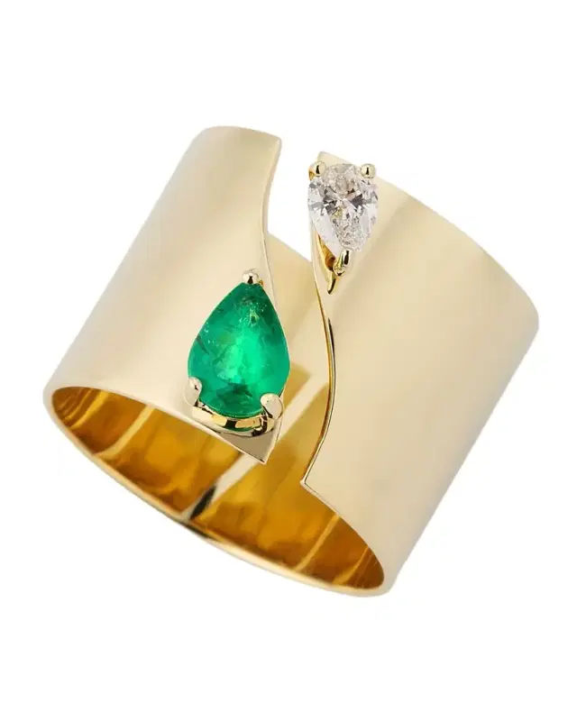 Green Emerald and Pear Diamond Cigar Band