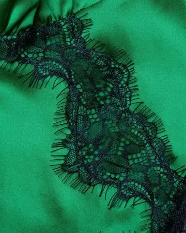 L'AGENCE Kimber Lace-Trim Silk Cami | Thumbnail 4 L'AGENCE Kimber Lace-Trim Silk Cami | Thumbnail 4