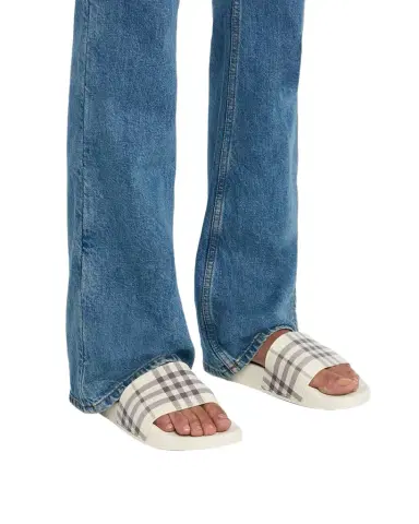 Burberry Furley Check Slides | Thumbnail 1