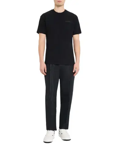 Givenchy Men's Tonal Grosgrain Label Crewneck T-Shirt | Thumbnail 1 Givenchy Men's Tonal Grosgrain Label Crewneck T-Shirt | Thumbnail 1