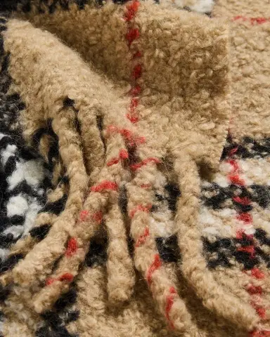 Burberry Men's Check Cashmere Bouclé Scarf | Thumbnail 3
