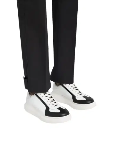 Alexander McQueen Men's Oversized Leather Low-Top Sneakers | Thumbnail 1 Alexander McQueen Men's Oversized Leather Low-Top Sneakers | Thumbnail 1