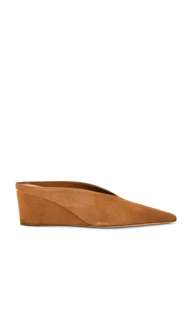 Lucasheva Marta Mule | Thumbnail 1