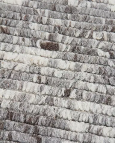 Exquisite Rugs Breman Hand-Knotted Rug | Thumbnail 4