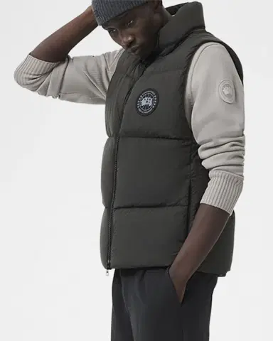 Canada Goose Men's Lawrence Full-Zip Puffer Vest | Thumbnail 3
