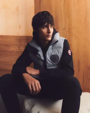 Canada Goose Men's Lawrence Full-Zip Puffer Vest | Thumbnail 4