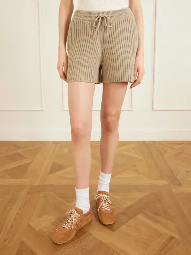 Burberry Ribbed Wool And Cashmere-blend Shorts | Thumbnail 3