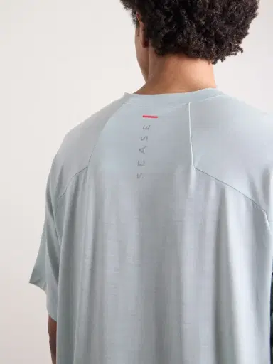 Sease Runner Logo-Print Merino Wool T-Shirt - Men | Thumbnail 5