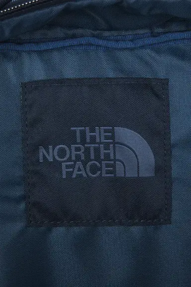 The North Face Base Camp Voyager Daypack | Thumbnail 7