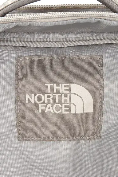 The North Face Base Camp Voyager Daypack | Thumbnail 7 The North Face Base Camp Voyager Daypack | Thumbnail 7