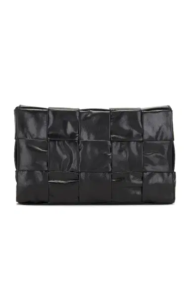 Bottega Veneta Small Cassette Messenger | Thumbnail 2 Bottega Veneta Small Cassette Messenger | Thumbnail 2