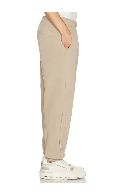 ON Club Pants | Thumbnail 2