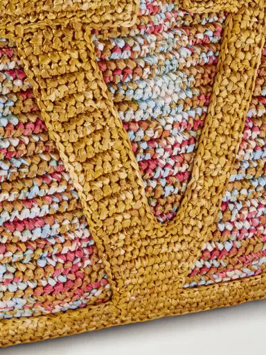 Valentino Garavani Viva Superstar Crocheted Raffia Tote | Thumbnail 5 Valentino Garavani Viva Superstar Crocheted Raffia Tote | Thumbnail 5