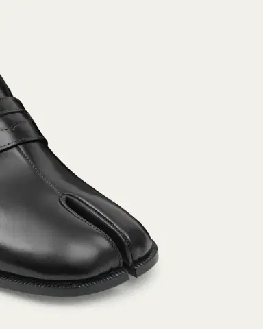 Maison Margiela Men's Tabi Leather Penny Loafers | Thumbnail 3 Maison Margiela Men's Tabi Leather Penny Loafers | Thumbnail 3