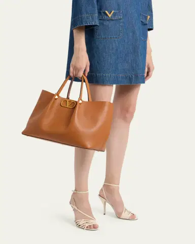 Valentino Garavani Medium Pleated Rockstud Leather Tote Bag | Thumbnail 2