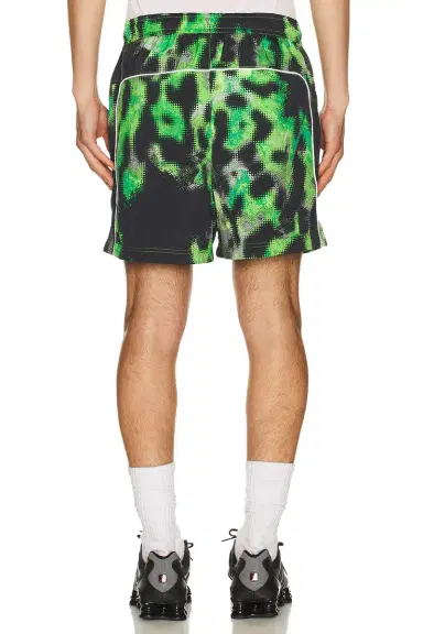 Nike Woven Shorts | Thumbnail 2 Nike Woven Shorts | Thumbnail 2