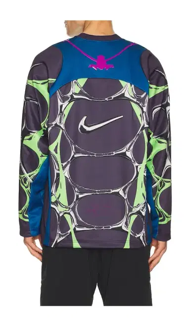 Nike Long-Sleeved Jersey | Thumbnail 2