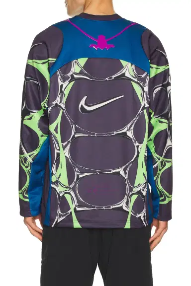 Nike Long-Sleeved Jersey | Thumbnail 4