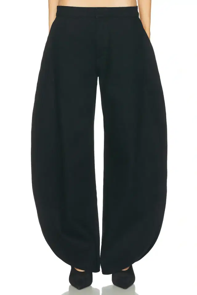 ALAÏA ALAΪA Petal Horseshoe Leg