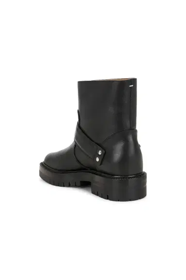 Maison Margiela Tabi County Buckle Ankle Boot | Thumbnail 3