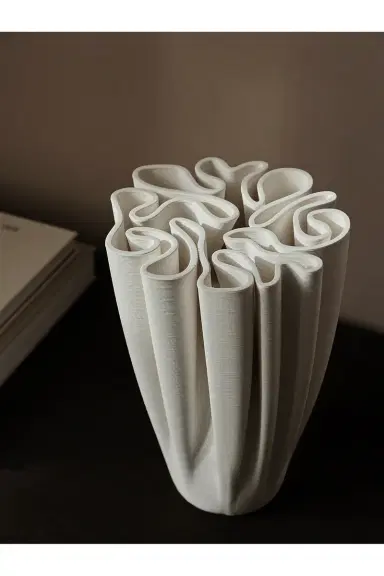 Ferm Living Large Dedali Vase | Thumbnail 5