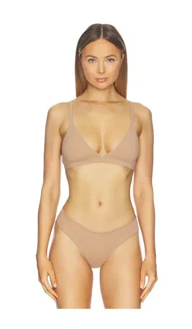Skims Fits Everybody Triangle Bralette | Thumbnail 1
